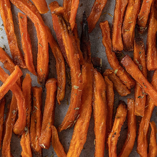 Frites de patate douce au Air Fryer - Healthy Alie
