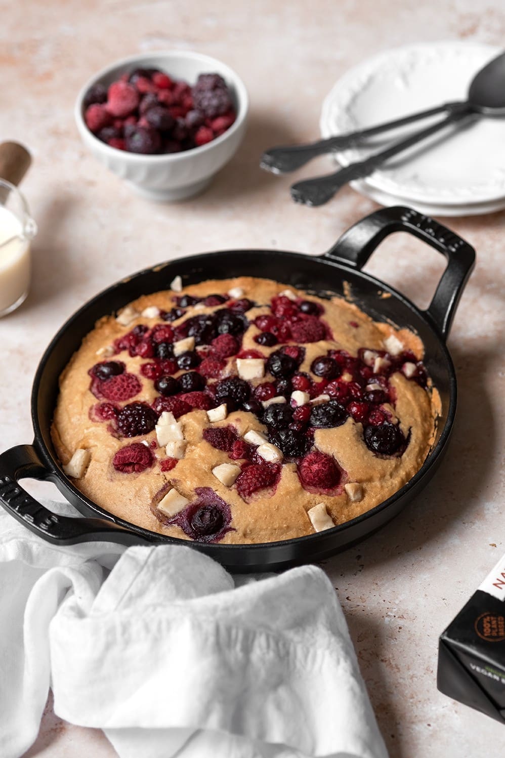Cookie skillet vegan fruits rouges et chocolat blanc - Healthy Alie