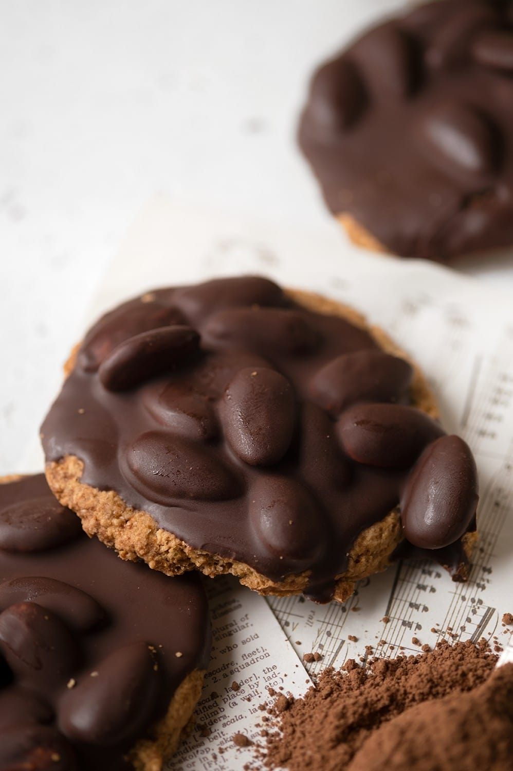 Biscuits aux amandes et au chocolat - Healthy Alie