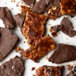 pain azyme recouvert de chocolat et caramel