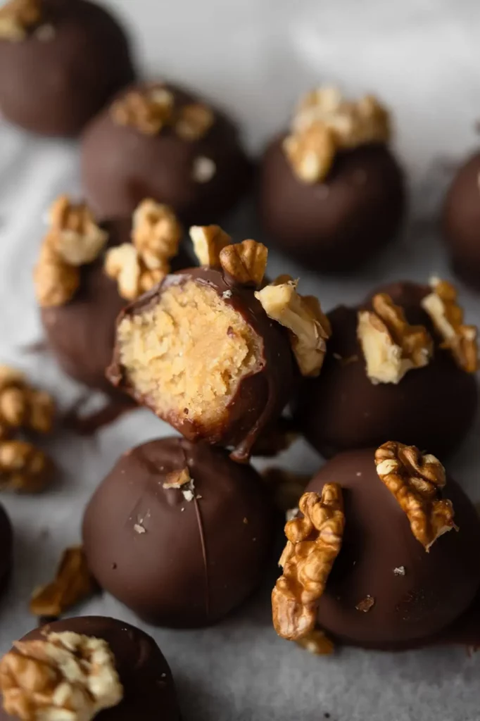 Bouchées banane chocolat healthy avec noix croquantes