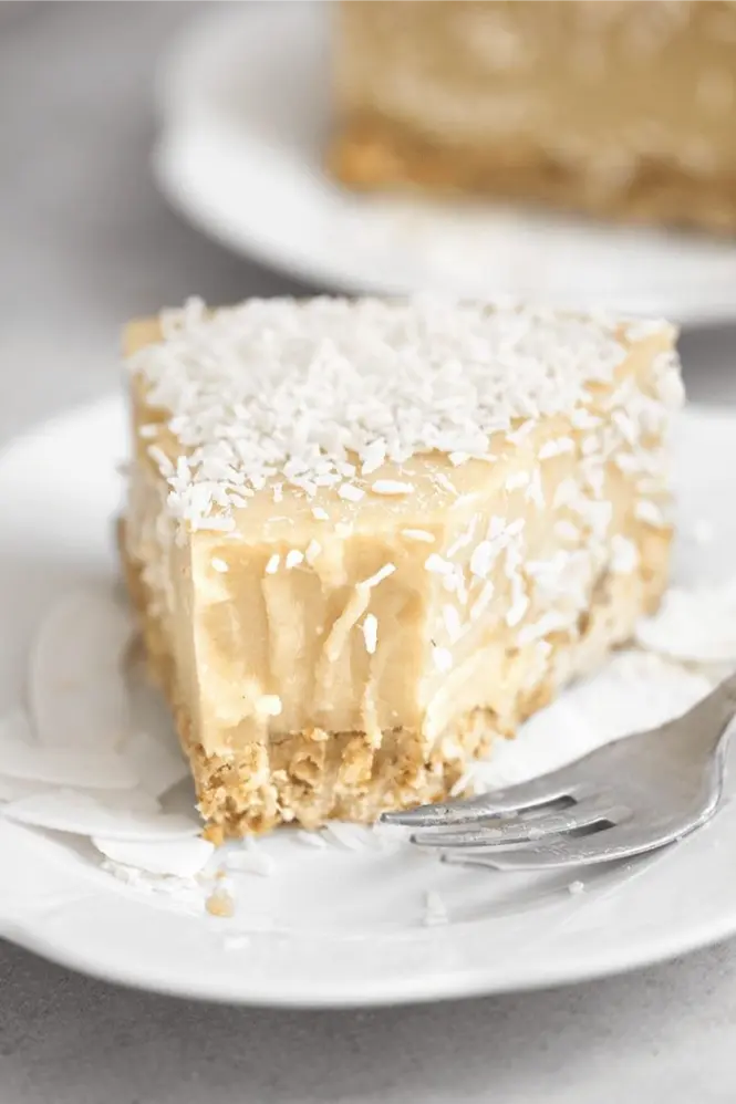 Tarte à la noix de coco vegan avec texture crémeuse